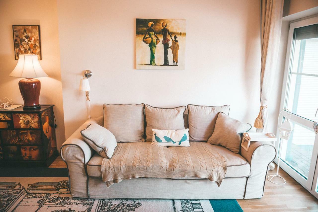 Apartamentai Juodkranteje Esterno foto